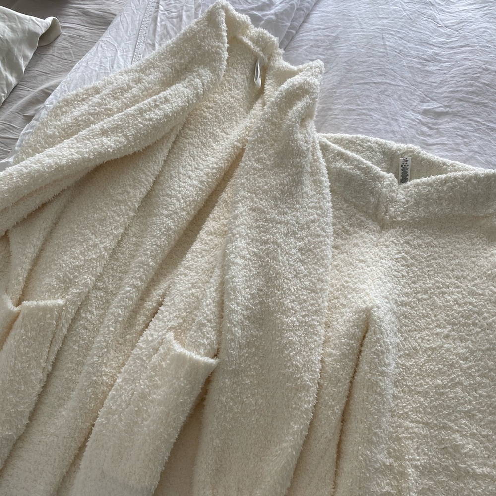 Skims cozy pants & robe